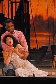 Porgy and Bess im Deutschen Theater vom 11.-30.03.2008 (Foto: Ingrid Grossmann)